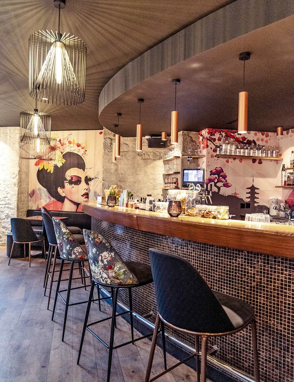 Barfüesser Sushi Bar & Lounge – Zuerich